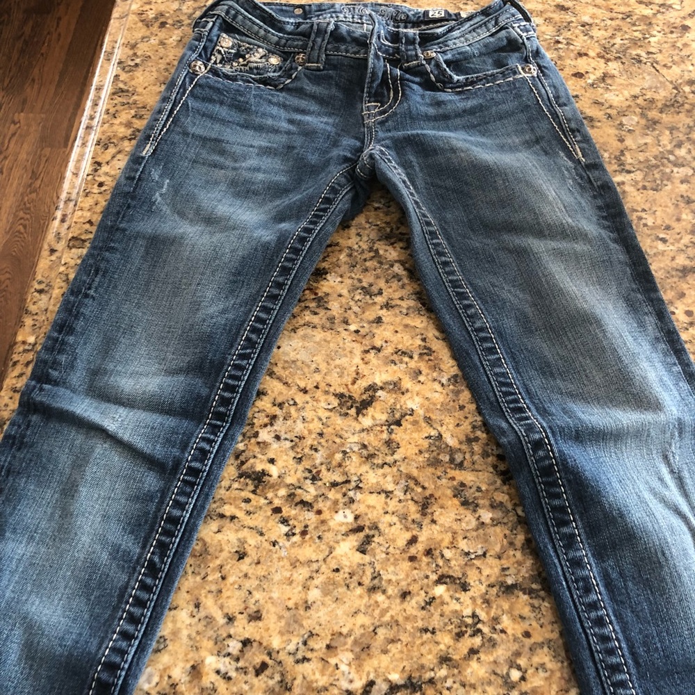 Miss me jeans, smoke free house